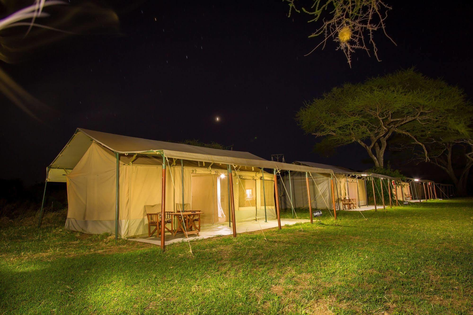 Kisura Serengeti Camp Soronera Extérieur photo