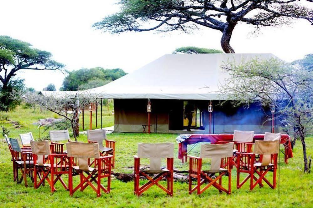 Kisura Serengeti Camp Soronera Extérieur photo